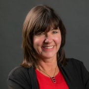 maureen metcalf headshot